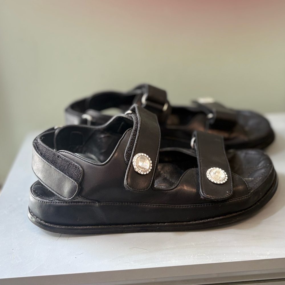 Women’s  Black Sandals